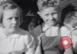 Image Brockmiller famille United States USA, 1943, de la seconde 60 séquences d'archives historiques vidéo 65675040769