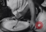 Standbild Badgett Vierlinge Galveston Texas USA, 1944, aus Sekunde 15 historischem Filmmaterial Videoclip 65675040782