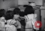 Standbild Badgett Vierlinge Galveston Texas USA, 1944, aus Sekunde 21 historischem Filmmaterial Videoclip 65675040782