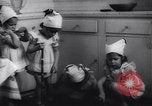 Standbild Badgett Vierlinge Galveston Texas USA, 1944, aus Sekunde 32 historischem Filmmaterial Videoclip 65675040782