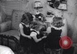 Standbild Badgett Vierlinge Galveston Texas USA, 1944, aus Sekunde 58 historischem Filmmaterial Videoclip 65675040782