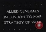 Standbild Alliierte Generäle zu Invasion Zweiten Weltkrieg Plan London England Vereinigtes Königreich, 1944, aus Sekunde 5 historischem Filmmaterial Videoclip 65675040785