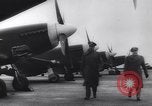 Standbild Alliierte Generäle zu Invasion Zweiten Weltkrieg Plan London England Vereinigtes Königreich, 1944, aus Sekunde 40 historischem Filmmaterial Videoclip 65675040785