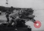 Standbild anti-aircraft guns United States USA, 1944, aus Sekunde 34 historischem Filmmaterial Videoclip 65675040792