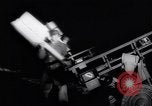Standbild anti-aircraft guns United States USA, 1944, aus Sekunde 37 historischem Filmmaterial Videoclip 65675040792