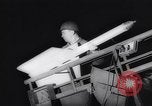 Standbild anti-aircraft guns United States USA, 1944, aus Sekunde 39 historischem Filmmaterial Videoclip 65675040792