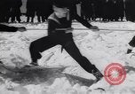 Standbild Winter Sport Nordatlantik, 1944, aus Sekunde 20 historischem Filmmaterial Videoclip 65675040793