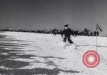 Standbild Winter Sport Nordatlantik, 1944, aus Sekunde 31 historischem Filmmaterial Videoclip 65675040793