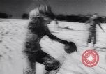Standbild Winter Sport Nordatlantik, 1944, aus Sekunde 43 historischem Filmmaterial Videoclip 65675040793