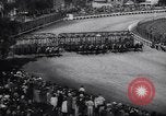 Standbild Kentucky Derby Louisville Kentucky USA, 1944, aus Sekunde 28 historischem Filmmaterial Videoclip 65675040801