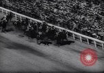 Standbild Kentucky Derby Louisville Kentucky USA, 1944, aus Sekunde 34 historischem Filmmaterial Videoclip 65675040801