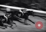 Standbild Kentucky Derby Louisville Kentucky USA, 1944, aus Sekunde 39 historischem Filmmaterial Videoclip 65675040801