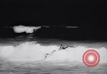 Standbild Surf Karneval Bondi Australien, 1944, aus Sekunde 29 historischem Filmmaterial Videoclip 65675040802