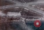 Standbild strafing Pacific Theater, 1943, aus Sekunde 1 historischem Filmmaterial Videoclip 65675040815