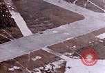 Standbild strafing Pacific Theater, 1943, aus Sekunde 30 historischem Filmmaterial Videoclip 65675040815