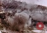 Standbild strafing Pacific Theater, 1943, aus Sekunde 43 historischem Filmmaterial Videoclip 65675040815