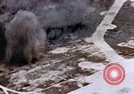 Standbild strafing Pacific Theater, 1943, aus Sekunde 62 historischem Filmmaterial Videoclip 65675040815