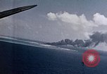Standbild strafing Pacific Theater, 1943, aus Sekunde 14 historischem Filmmaterial Videoclip 65675040816