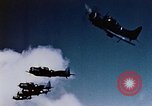 Standbild strafing Pacific Theater, 1943, aus Sekunde 27 historischem Filmmaterial Videoclip 65675040816