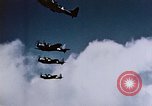 Standbild strafing Pacific Theater, 1943, aus Sekunde 32 historischem Filmmaterial Videoclip 65675040816