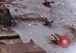 Standbild strafing Pacific Theater, 1943, aus Sekunde 53 historischem Filmmaterial Videoclip 65675040816