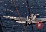 Standbild strafing Pacific Theater, 1943, aus Sekunde 18 historischem Filmmaterial Videoclip 65675040817