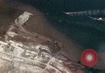 Standbild strafing Pacific Theater, 1943, aus Sekunde 26 historischem Filmmaterial Videoclip 65675040817