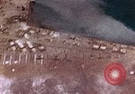 Standbild strafing Pacific Theater, 1943, aus Sekunde 55 historischem Filmmaterial Videoclip 65675040817