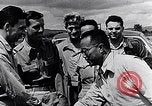 Immagine di Il Brigadiere Generale Chennault con le Tigri volanti Cina, 1942, secondo 33 filmato di repertorio 65675040821