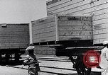 Standbild uns militärische Hilfe für China über Indien in Zweiten Weltkrieg Indien, 1942, aus Sekunde 16 historischem Filmmaterial Videoclip 65675040822