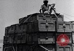 Standbild uns militärische Hilfe für China über Indien in Zweiten Weltkrieg Indien, 1942, aus Sekunde 32 historischem Filmmaterial Videoclip 65675040822