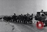 Standbild uns militärische Hilfe für China über Indien in Zweiten Weltkrieg Indien, 1942, aus Sekunde 36 historischem Filmmaterial Videoclip 65675040822