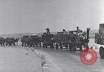 Standbild uns militärische Hilfe für China über Indien in Zweiten Weltkrieg Indien, 1942, aus Sekunde 37 historischem Filmmaterial Videoclip 65675040822