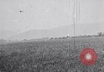 Standbild französische Air unit Chaux Frankreich, 1918, aus Sekunde 7 historischem Filmmaterial Videoclip 65675040826