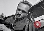 Standbild Captain Paul Daum Frankreich, 1918, aus Sekunde 45 historischem Filmmaterial Videoclip 65675040827
