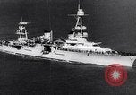 Standbild Männer freiwillige en masse für die United States Navy Houston Texas USA, 1942, aus Sekunde 8 historischem Filmmaterial Videoclip 65675040846