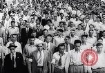 Standbild Männer freiwillige en masse für die United States Navy Houston Texas USA, 1942, aus Sekunde 18 historischem Filmmaterial Videoclip 65675040846