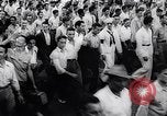 Standbild Männer freiwillige en masse für die United States Navy Houston Texas USA, 1942, aus Sekunde 25 historischem Filmmaterial Videoclip 65675040846