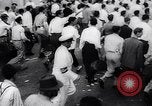 Standbild Männer freiwillige en masse für die United States Navy Houston Texas USA, 1942, aus Sekunde 33 historischem Filmmaterial Videoclip 65675040846
