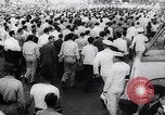 Standbild Männer freiwillige en masse für die United States Navy Houston Texas USA, 1942, aus Sekunde 35 historischem Filmmaterial Videoclip 65675040846