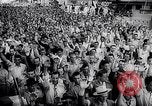 Standbild Männer freiwillige en masse für die United States Navy Houston Texas USA, 1942, aus Sekunde 50 historischem Filmmaterial Videoclip 65675040846