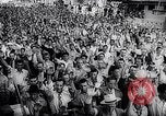 Standbild Männer freiwillige en masse für die United States Navy Houston Texas USA, 1942, aus Sekunde 52 historischem Filmmaterial Videoclip 65675040846