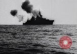 Standbild Männer freiwillige en masse für die United States Navy Houston Texas USA, 1942, aus Sekunde 53 historischem Filmmaterial Videoclip 65675040846
