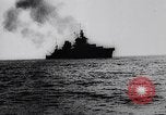 Standbild Männer freiwillige en masse für die United States Navy Houston Texas USA, 1942, aus Sekunde 55 historischem Filmmaterial Videoclip 65675040846
