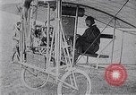 Immagine di Louis Bleriot Francia, 1909, secondo 30 filmato di repertorio 65675040854