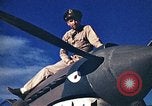 Standbild US Army fliers Blick auf verschiedene Flugzeuge am Flugplatz Kumming China, 1942, aus Sekunde 9 historischem Filmmaterial Videoclip 65675040867