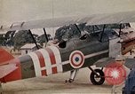 Standbild US Army fliers Blick auf verschiedene Flugzeuge am Flugplatz Kumming China, 1942, aus Sekunde 35 historischem Filmmaterial Videoclip 65675040867