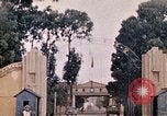 Standbild US Army fliers Blick auf verschiedene Flugzeuge am Flugplatz Kumming China, 1942, aus Sekunde 40 historischem Filmmaterial Videoclip 65675040867