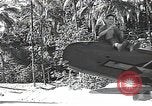 Immagine di Stati Uniti F4U Corsair aeromobile Vella Lavella campo seconda guerra mondiale Nuova Georgia Isole Salomone, 1943, secondo 8 filmato di repertorio 65675040873
