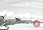 Immagine di Stati Uniti F4U Corsair aeromobile Vella Lavella campo seconda guerra mondiale Nuova Georgia Isole Salomone, 1943, secondo 14 filmato di repertorio 65675040873